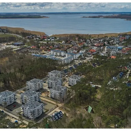 Lesne Tarasy Karola 1 *