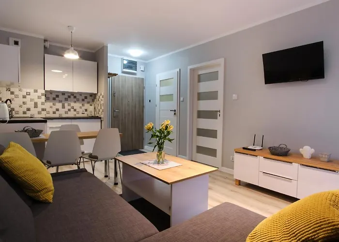 Lesne Tarasy Karola 1 * Dziwnówek